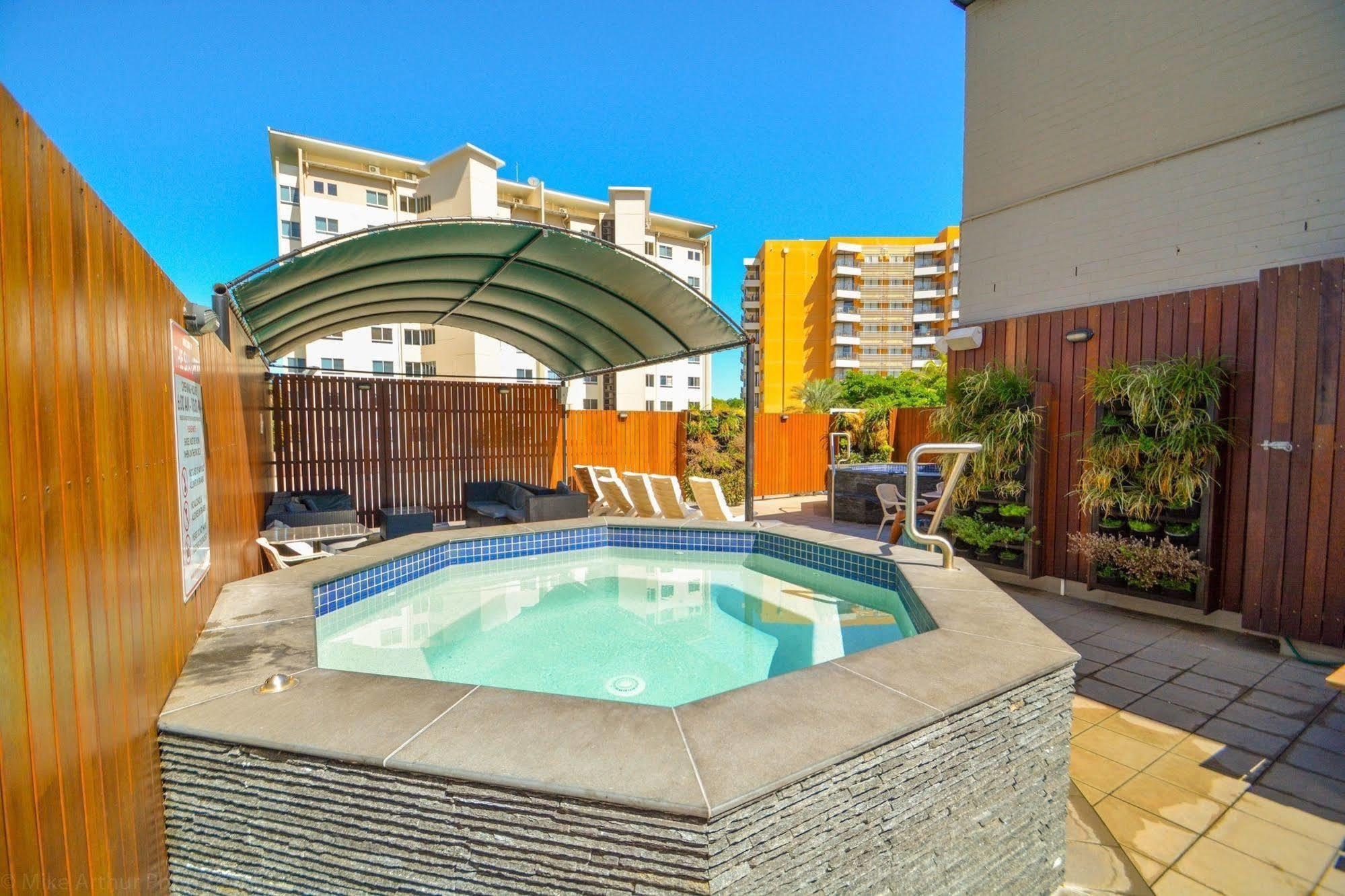 Chillis Backpackers Hostel Darwin Exterior photo