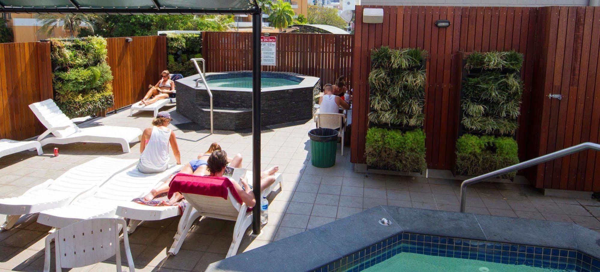 Chillis Backpackers Hostel Darwin Exterior photo